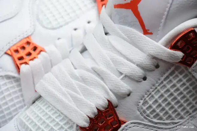 Team OrangeCT8527-118 Jordan Air 4 0514